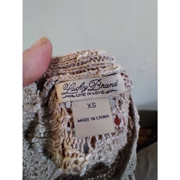 Lucky Brand Women's Knit Sweater XS w Button Down Back Tan - Picture 3 of 6